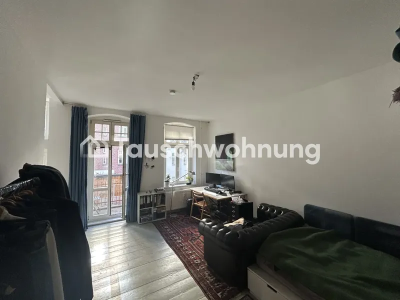 Tauschwohnung: Günstige 1 Altbau 1-Zimmer Wohnung gegen 2-Zimmer Wohnung — photo 1